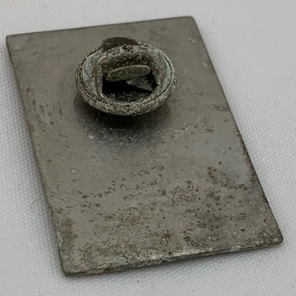 Vintage 1997 Marlins Yankees Inaugural Series Play Offs Lapel Pin - Picture 6 of 8